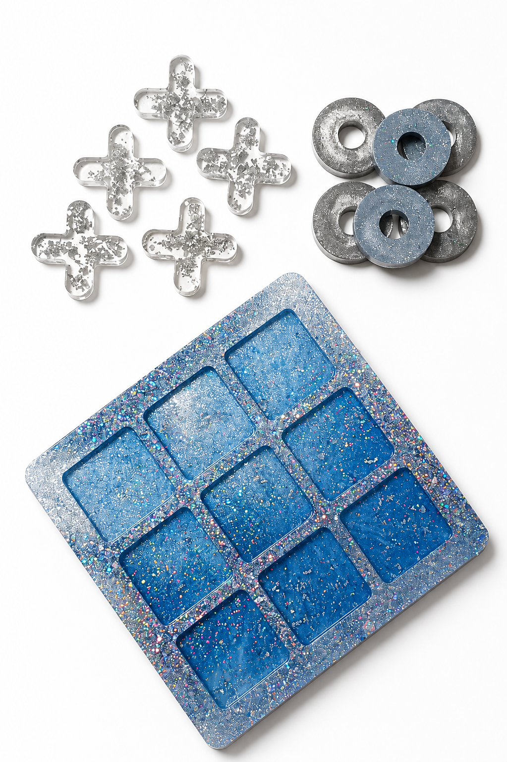 Set completo del tris in resina con base argento e blu glitter , pedine X trasparenti con foglia argento e  pedine O grigio metallizzato